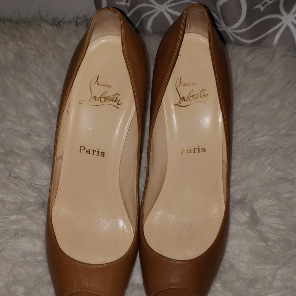 Christian louboutin Peep toe pumps